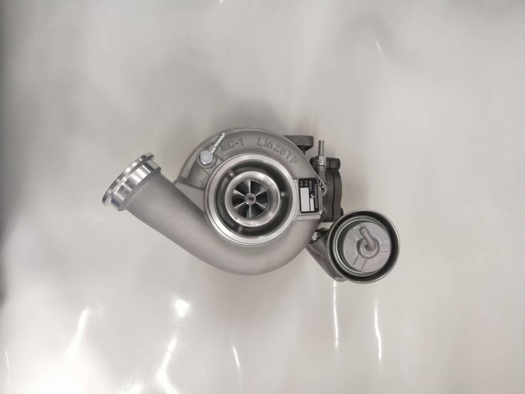 483517b29c352773bd57d988301d886